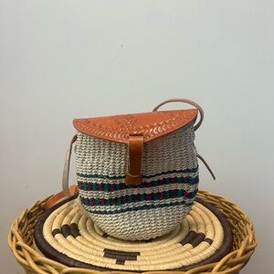 African Elegant Tan and Cream Crossbody Bag